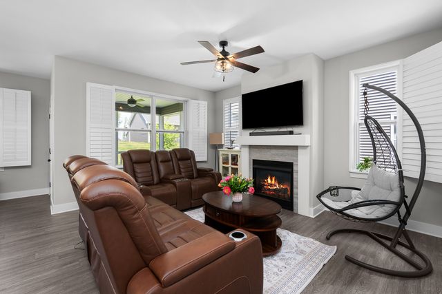 3098 Mary Leigh Drive, Bettendorf, IA 52722