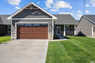 3098 Mary Leigh Drive, Bettendorf, IA 52722