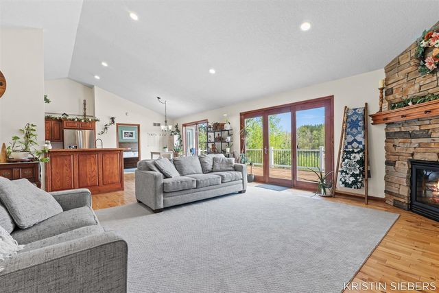 9760 Jade Drive, Allendale, MI 49401