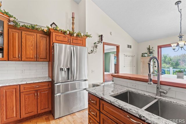 9760 Jade Drive, Allendale, MI 49401