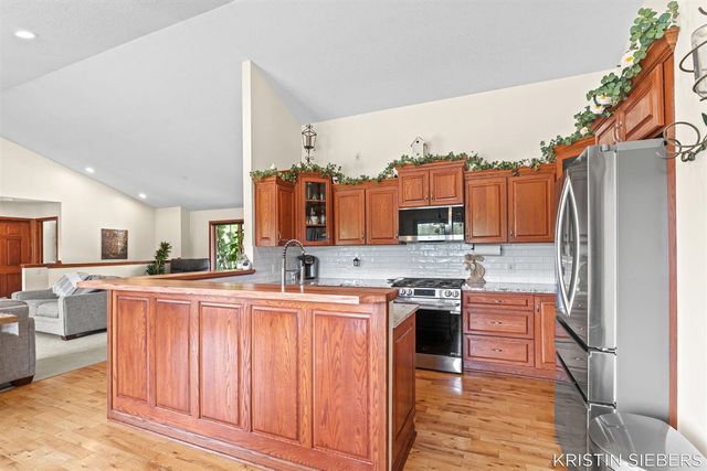 9760 Jade Drive, Allendale, MI 49401