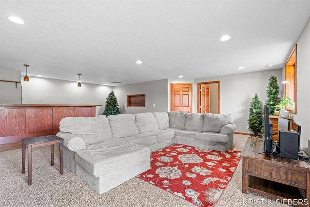 9760 Jade Drive, Allendale, MI 49401