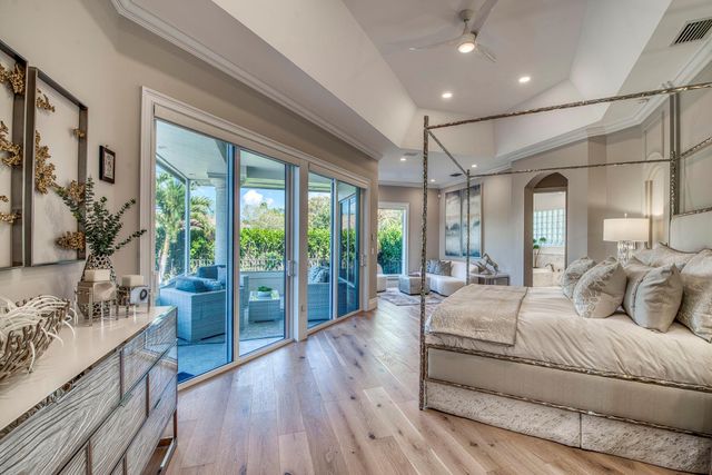101 Thornton Drive, Palm Beach Gardens, FL 33418