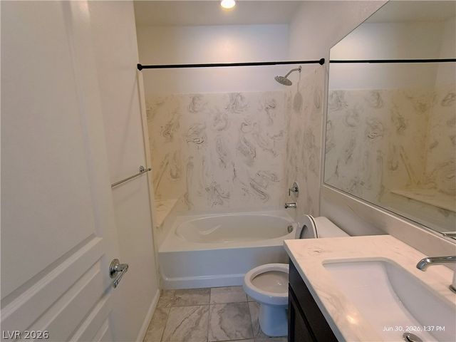 8139 Shale Canyon Street, Las Vegas, NV 89139