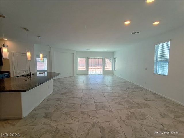 8139 Shale Canyon Street, Las Vegas, NV 89139