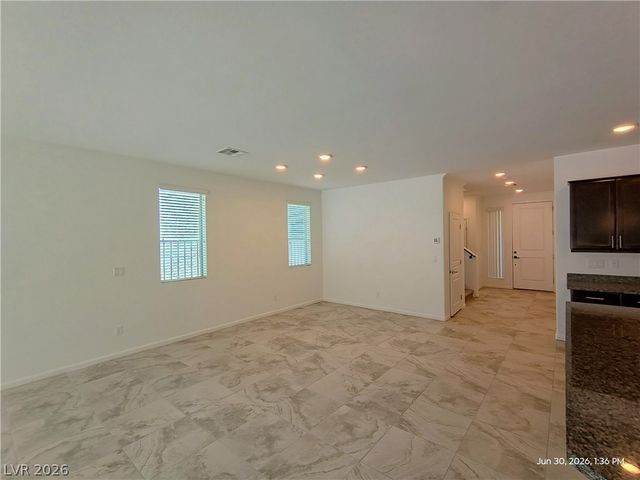 8139 Shale Canyon Street, Las Vegas, NV 89139