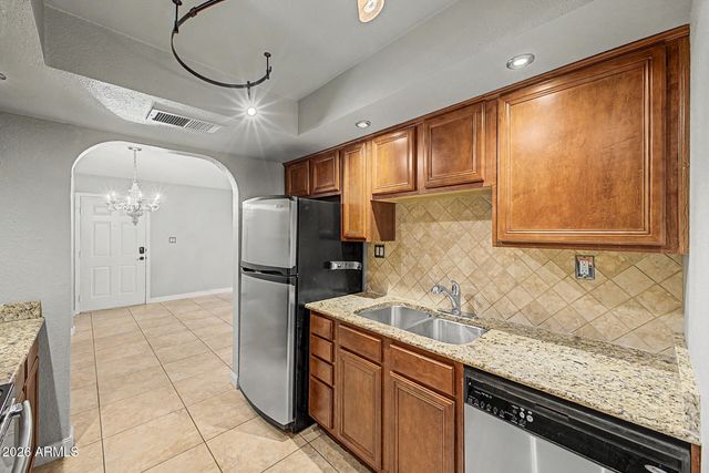 8500 E INDIAN SCHOOL Road 118, Scottsdale, AZ 85251