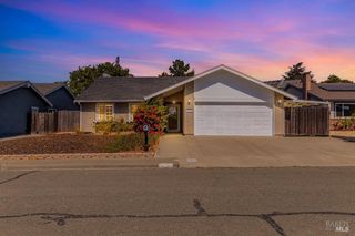 253 Carlisle Way, Benicia, CA 94510