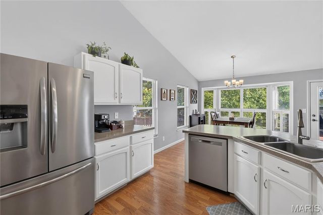 3673 Eagles Hill Ridge, St Charles, MO 63303