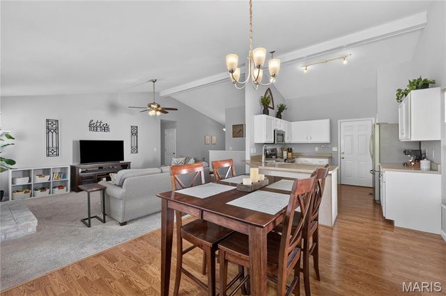 3673 Eagles Hill Ridge, St Charles, MO 63303