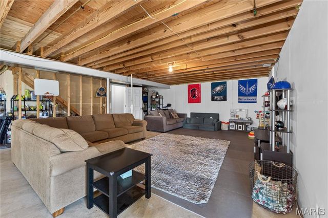 3673 Eagles Hill Ridge, St Charles, MO 63303
