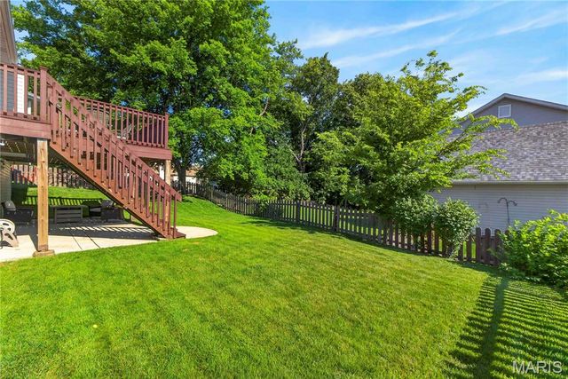 3673 Eagles Hill Ridge, St Charles, MO 63303