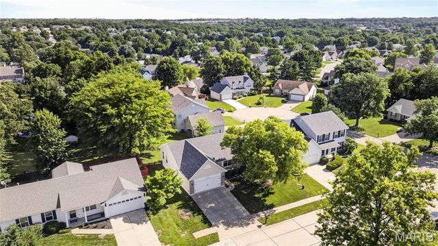 3673 Eagles Hill Ridge, St Charles, MO 63303