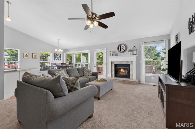 3673 Eagles Hill Ridge, St Charles, MO 63303