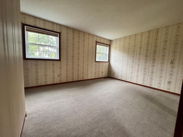 2095 Jamison Avenue NE, Saint Michael, MN 55376