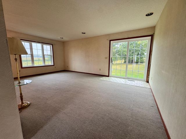2095 Jamison Avenue NE, Saint Michael, MN 55376