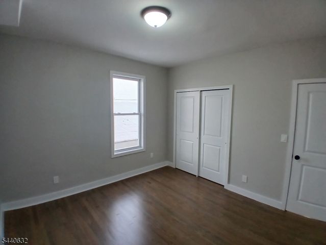 590 Hunterdon St, Newark City, NJ 07108