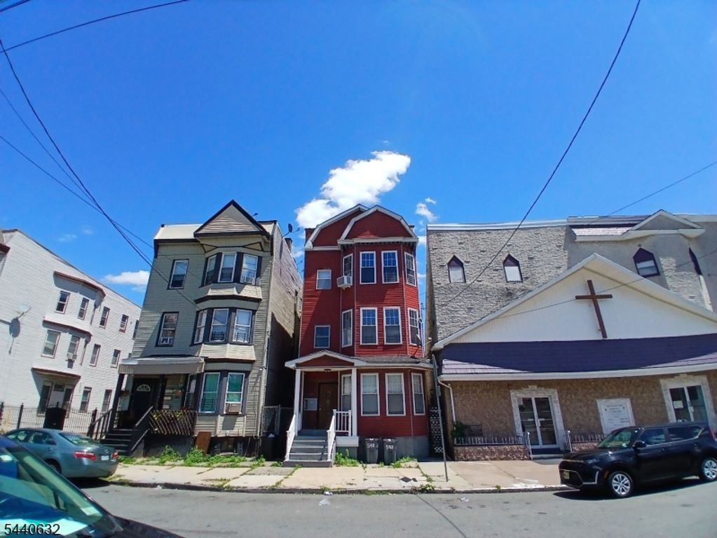 590 Hunterdon St, Newark City, NJ 07108 — photo 3