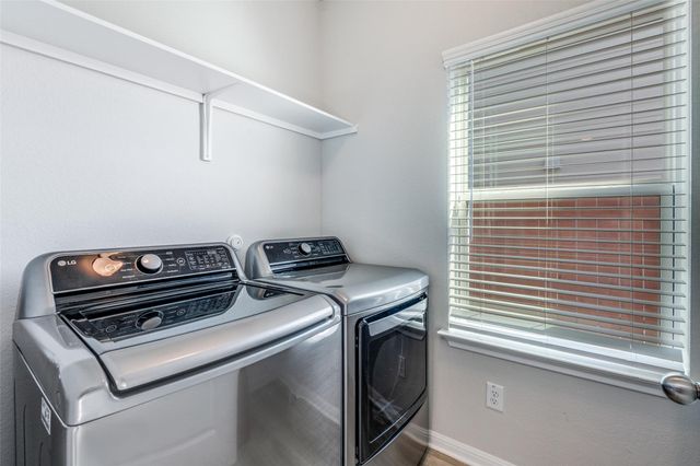 221 Duck Creek TRL, San Marcos, TX 78666