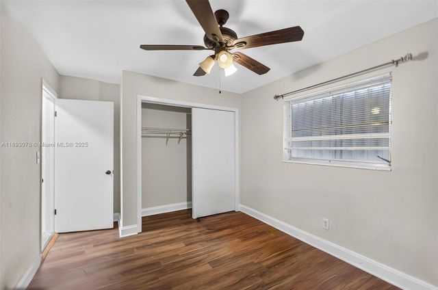 810 Lake Shore Dr 40, Lake Park, FL 33403