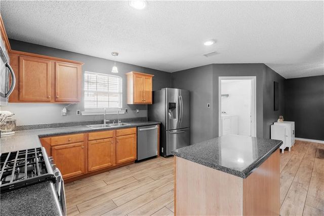 5330 Gamepoint W Drive, Theodore, AL 36582