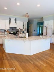 211 Barkside Lane, New Bern, NC 28562