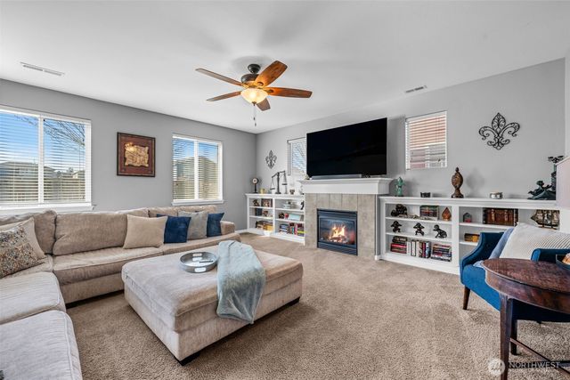 15251 Kayla Street SE, Yelm, WA 98597