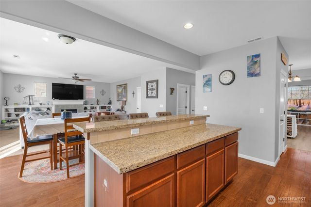 15251 Kayla Street SE, Yelm, WA 98597