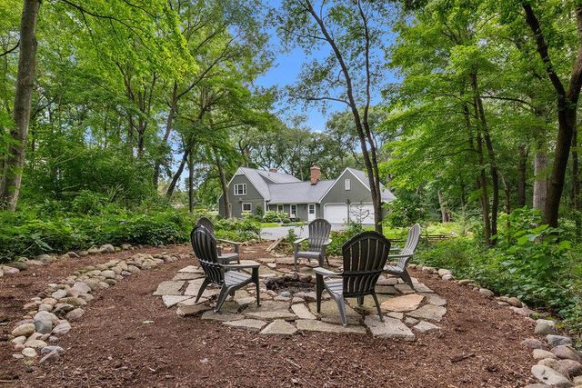 N63W29784 Woodfield COURT, Hartland, WI 53029