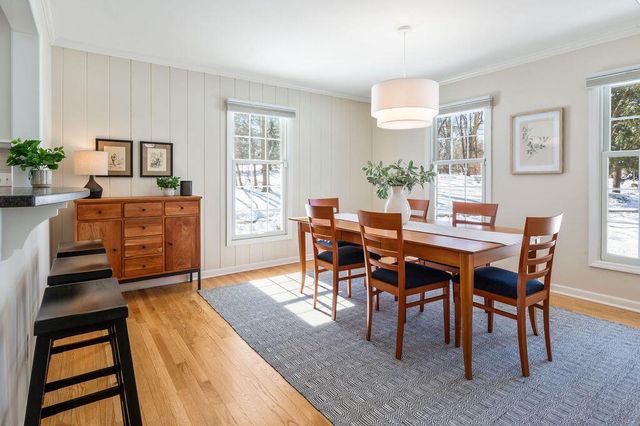 N63W29784 Woodfield COURT, Hartland, WI 53029