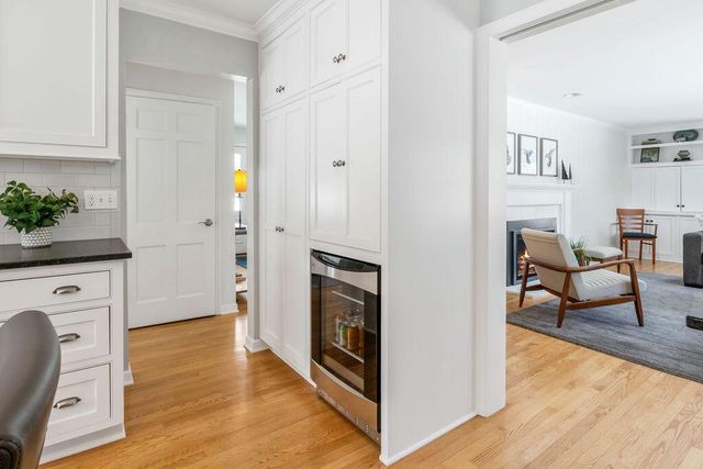 N63W29784 Woodfield COURT, Hartland, WI 53029