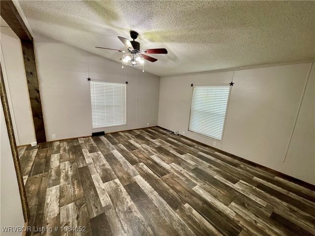 1114 Dogwood Street, Muldrow, OK 74948