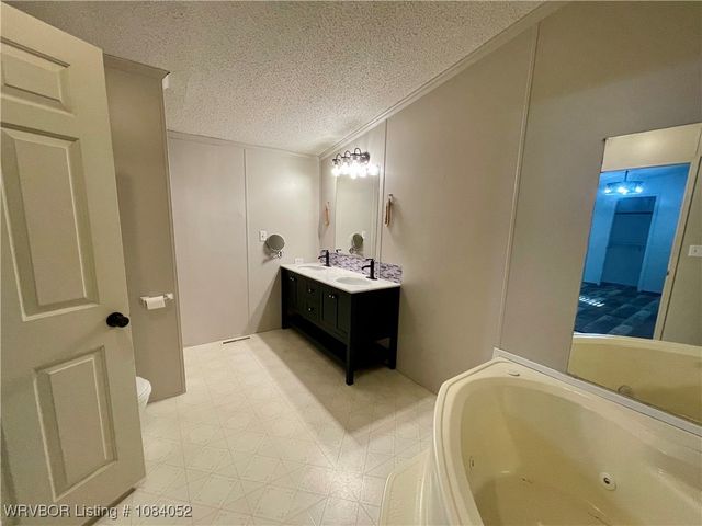 1114 Dogwood Street, Muldrow, OK 74948