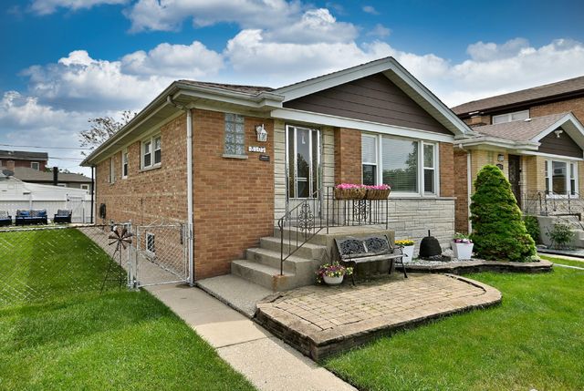 8107 W Irving Park Road, Chicago, IL 60634