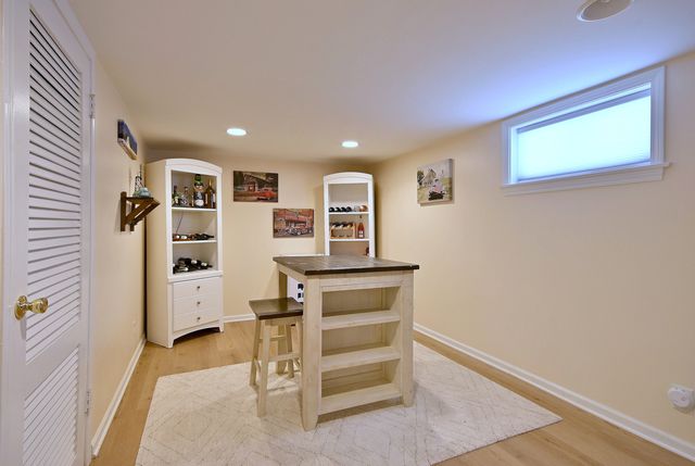 8107 W Irving Park Road, Chicago, IL 60634