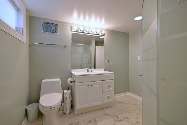 8107 W Irving Park Road, Chicago, IL 60634