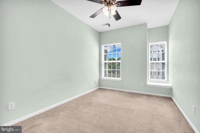 9 RIVER LN, Delanco, NJ 08075
