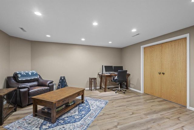 1482 Wild Iris Street, Sun Prairie, WI 53590