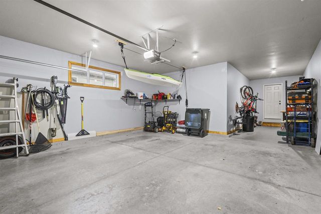 1482 Wild Iris Street, Sun Prairie, WI 53590