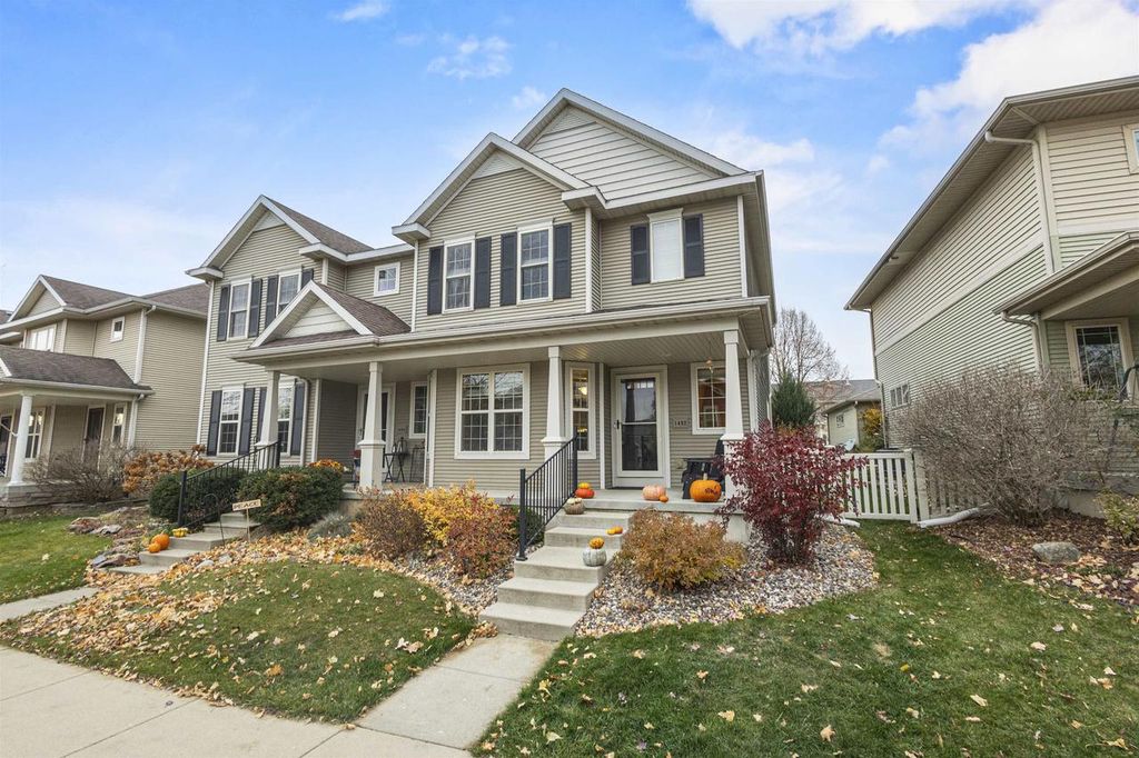 1482 Wild Iris Street, Sun Prairie, WI 53590