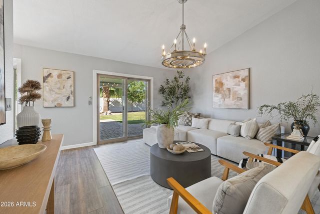 6422 E JUNIPER Avenue, Scottsdale, AZ 85254