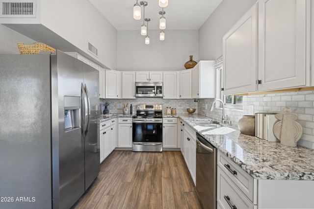 6422 E JUNIPER Avenue, Scottsdale, AZ 85254