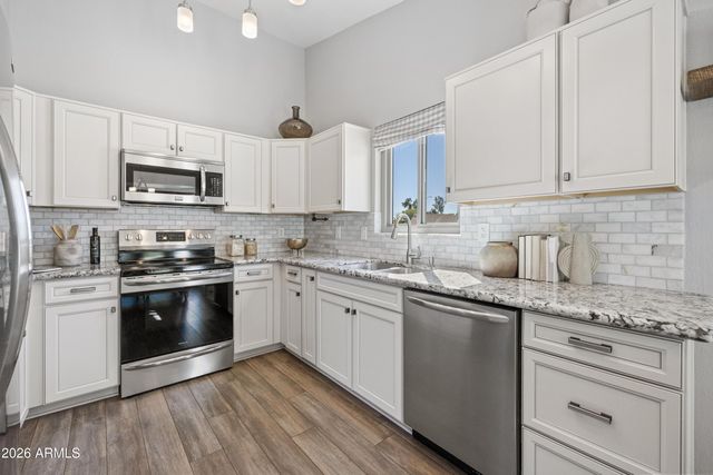 6422 E JUNIPER Avenue, Scottsdale, AZ 85254