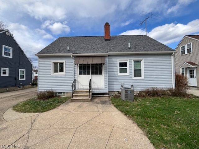 1606 Fairfax Road, Akron, OH 44313