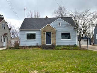 1606 Fairfax Road, Akron, OH 44313