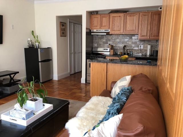 56 Commonwealth Ave 64, Boston, MA 02116