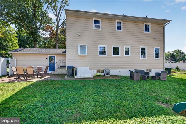 52 BAKUN WAY, Trenton, NJ 08638
