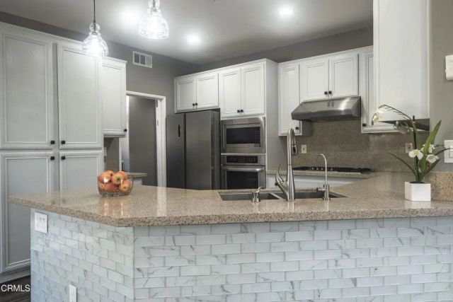 372 Infinidad Street, Oxnard, CA 93030