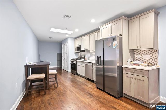 19 Franklin Street, Bloomfield, NJ 07003