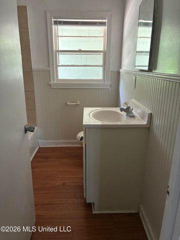 756 Kensington Place, Jackson, MS 39206